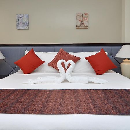 717 Cesar Place Hotel Ταγκμπιλαράν Εξωτερικό φωτογραφία